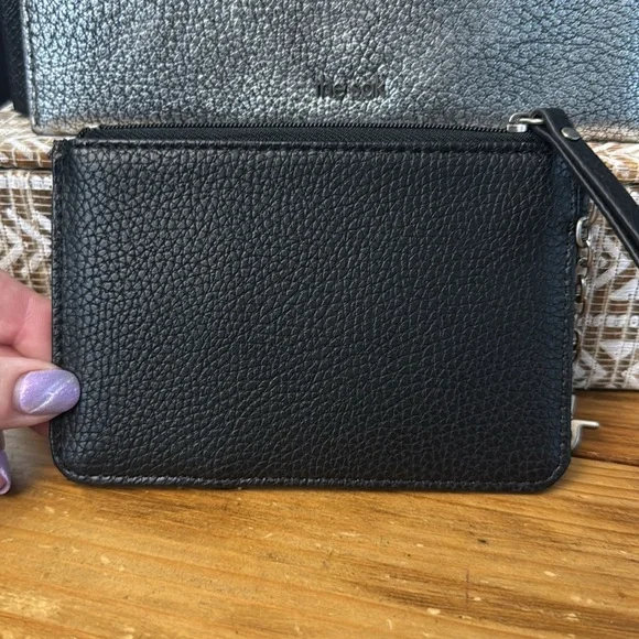 The Sak Wattlets x 2 - Picture 2 of 5